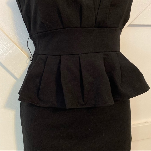 Romeo & Juliet Couture Peplum Ruffle Fitted Mini Dress Black Sz Medium - Picture 3 of 9